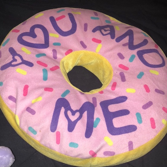 Cute cuddle set - Picture 3 of 3